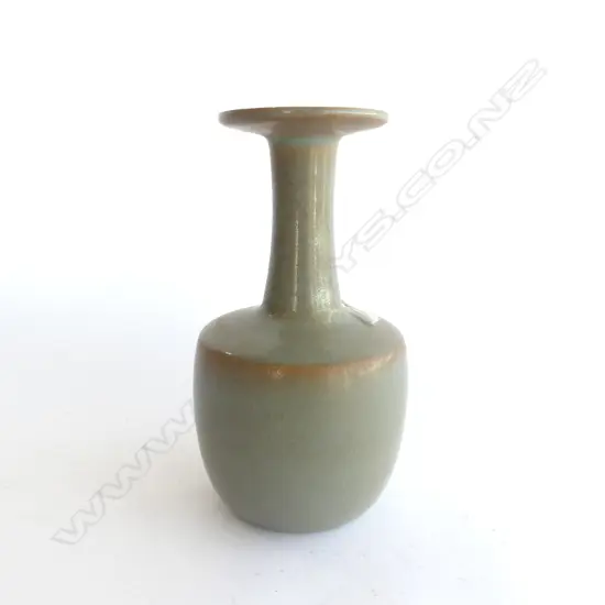 Song Dynasty style Ru kiln Plate Mouth Vase