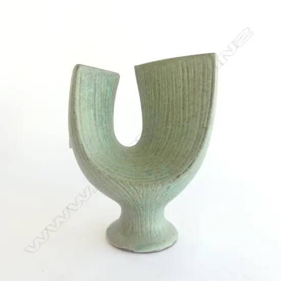 MID CENTURY JAPANESE IKEBANA FLOWER VASE, H.250mm