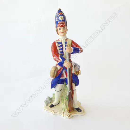 HANDPAINTED WEDGWOOD FIGURE H.230mm