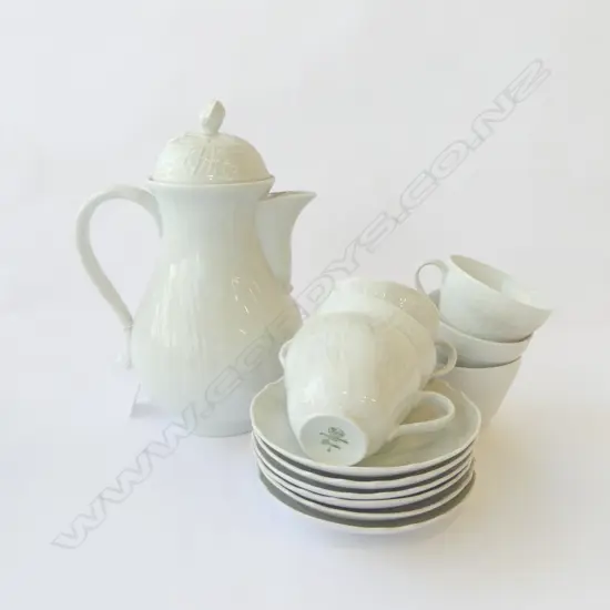 HUTCHENRETER COFFEE POT & 6C/SS WHITE PORC