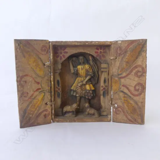 VINTAGE PERUVIAN WOODEN RETABLO/ALTER H.130mm