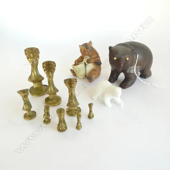 SET OF 8 GRADUATED BRASS PEACOCK ORNAMENTS + 3 BEAR ORNAMENTS 
