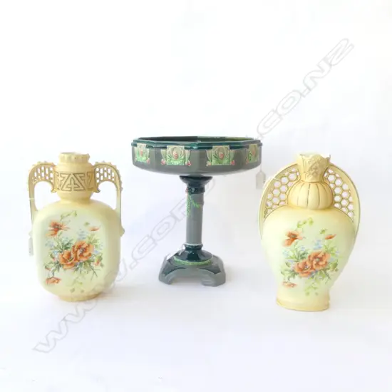 EDWARDIAN CHINA COMPORT H270MM & 2 EDWARDIAN VASES H260MM