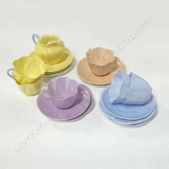 6 SHELLEY CHINA MIXED COLOURS CSPS & CREAM JUG