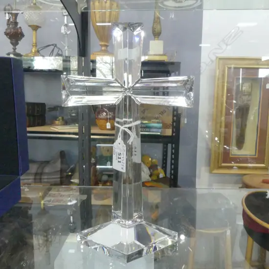 MARQUIS WATERFORD CRYSTAL CRUCIFIX H260MM