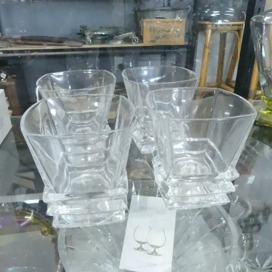 4 R/D CRYSTAL WISKEY TUMBLERS WITH BOX