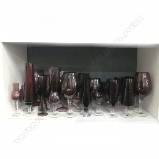 ASST. PURPLE COLOURED GLASS