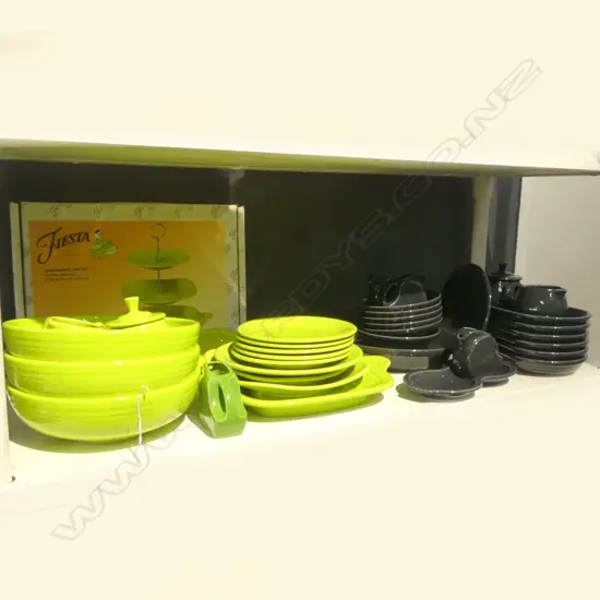 36 FIESTA U.S.A. DINNER CHINA GREE/CHARCOAL GLAZES