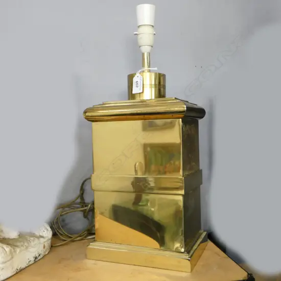 BRASS TABLE LAMP H500MM