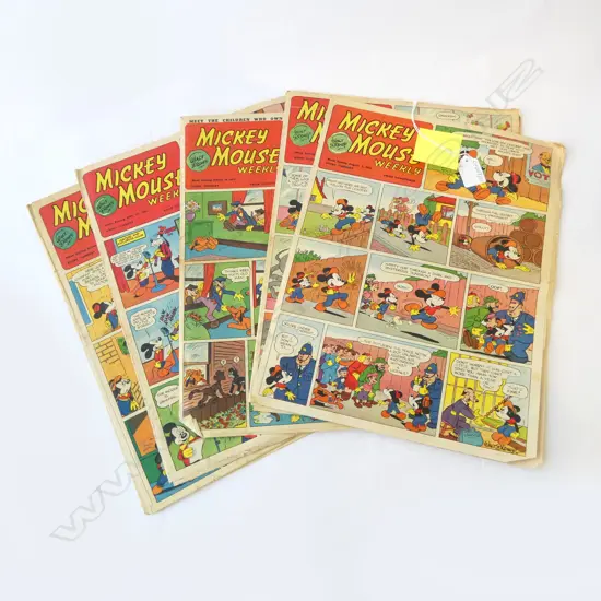 SIX VINTAGE MICKEY MOUSE WEEKLY COMICS DATED 1954, L.360MM 