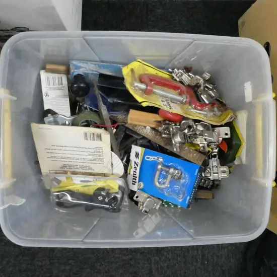 ASST. TOOLS FITTINGS etc