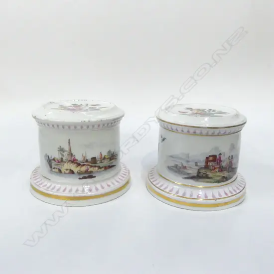 PR HAND PAINTED MIESSON CHINA STANDS H110