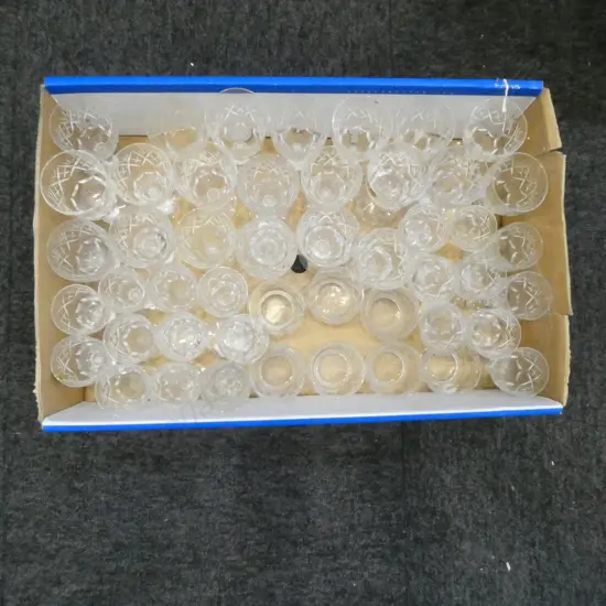TRAY OF WEBB CORBET CRYSTAL GLASSES