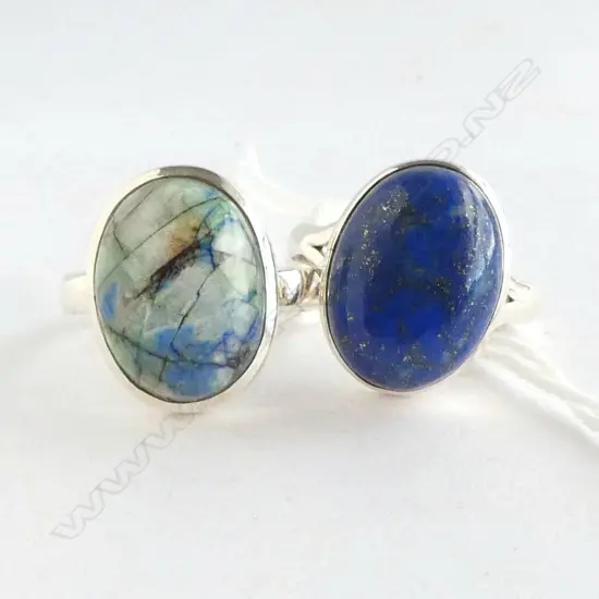 2 SILVER SET RINGS, LAPIS LAZULI  size S & COLOURED AGATE ? (adjustable)