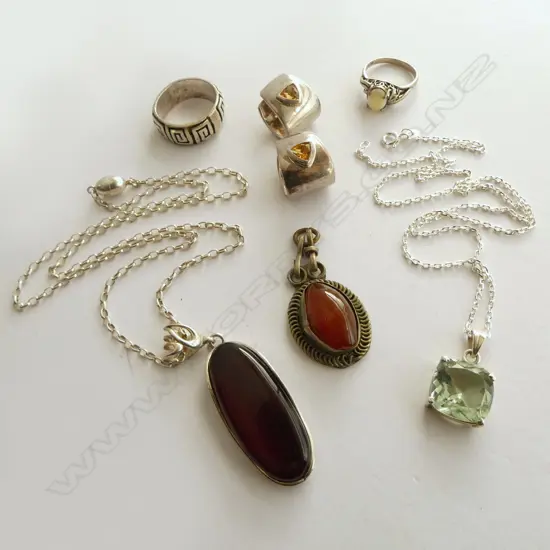 ASST. SILVER JEWELLERY 