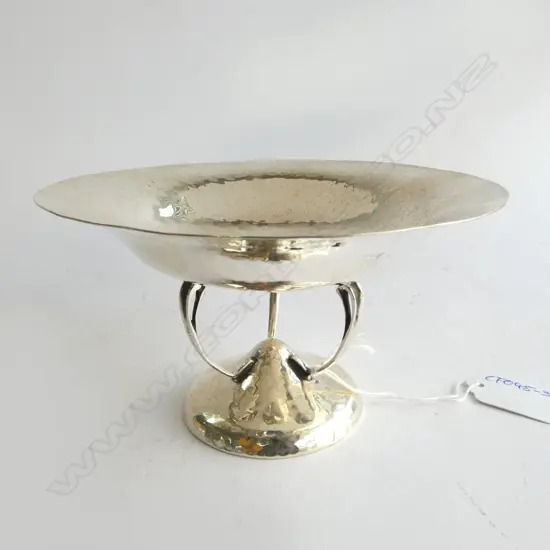 STG SILVER TAZZA, WALKER & HALL, SHEFFIELD 1912, 196.87gms