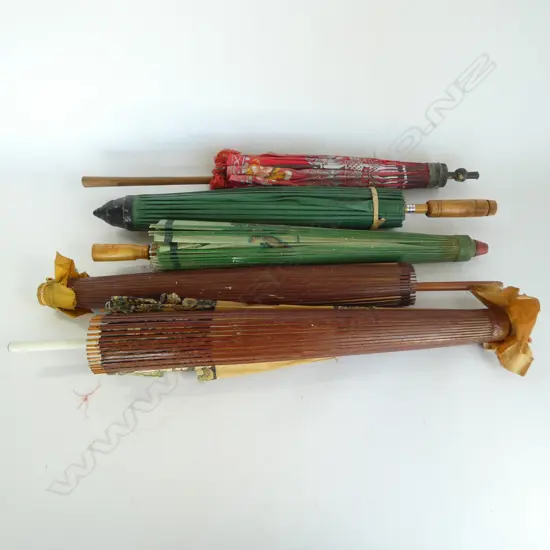 5 VINTAGE PARASOLS