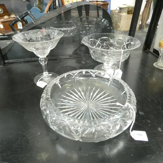 CRYSTAL BOWL  DIA260MM STEMMED BOWL DIA210 & STUART CRYSTAL COMPORT