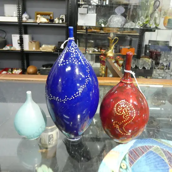 3 KEUM SUN LEE VASES, GRADUATING SIZES, H.220,180,100mm