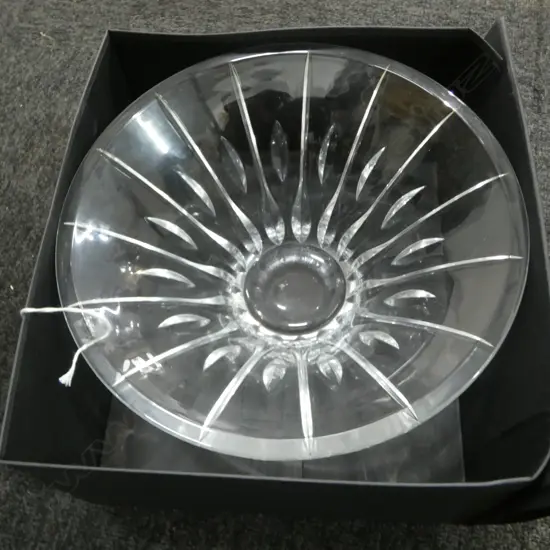 WATERFORD CRYSTAL BOWL DIA270MM