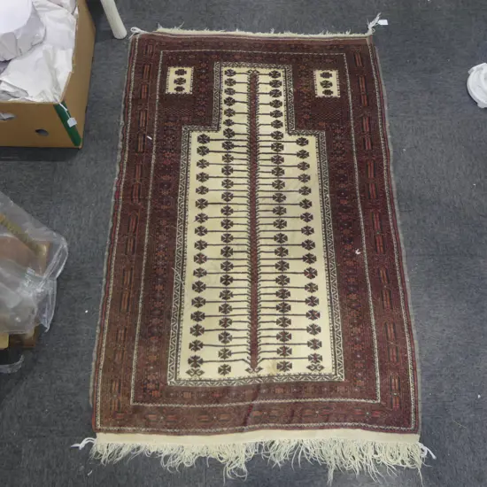 PERSIAN PRAYER RUG L1400 W920MM