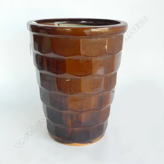 RED GLAZED PLANTER H.360mm