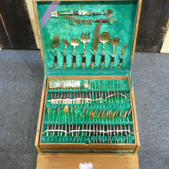 144 peice Siamese Cutlery set in canteen