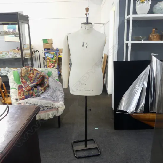 MALE MANNEQUIN CHEST BUST w. 1 ARM - KENNETT & LINDSELL LTD ENGLAND