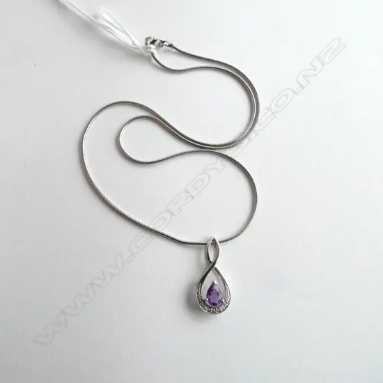 AMETHYST & DIAMOND PENDANT on 9ct WHT GOLD SNAKE CHAIN, 6.6gm, L.40cm