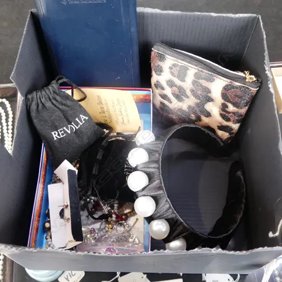 ASST COSTUME JEWELLERY, HEADBAND, CALCULATOR, etc