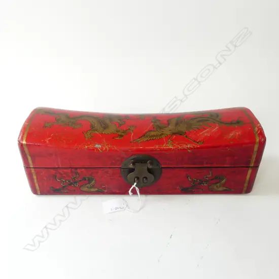 CHINESE LACQUERED BOX L.340mm