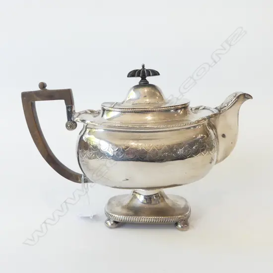OLD SHEFFIELD PLATE TEAPOT H.180mm