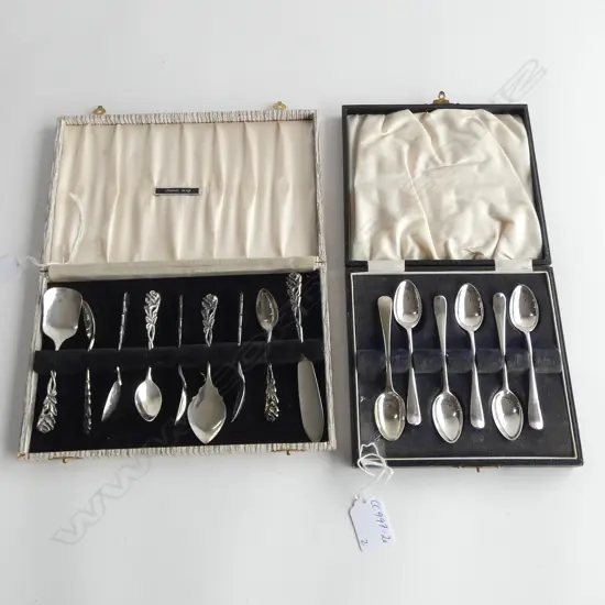 STERLING SILVER BOXED RAT TAIL TEASPOONS 1926 63gm & 9 BOXED STERLING SPOONS WITH ROSE MOTIF  ETC, APPROX 90gms