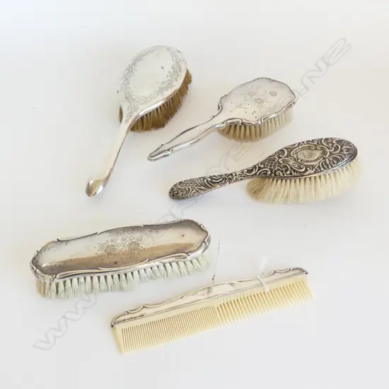 4 STG SILVER HAIR BRUSHES + COMB
