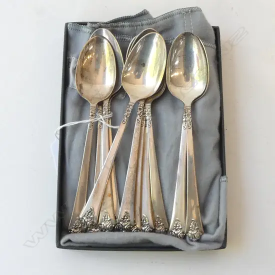 12 'ROYAL CREST' STERLING SILVER TEASPOONS, 369gms