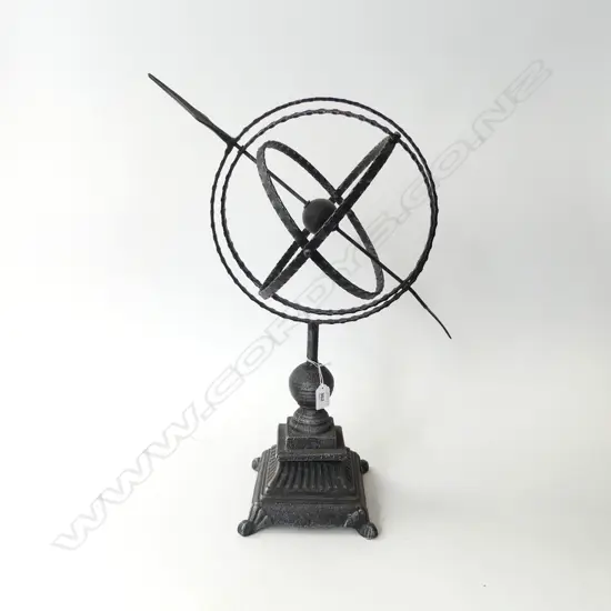 DECORATIVE CAST IRON GIMBAL H.620mm