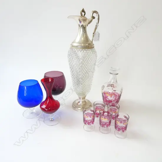 ASST GLASSWARE Incl. ITALIAN CUT GLASS DECANTER H.380mm