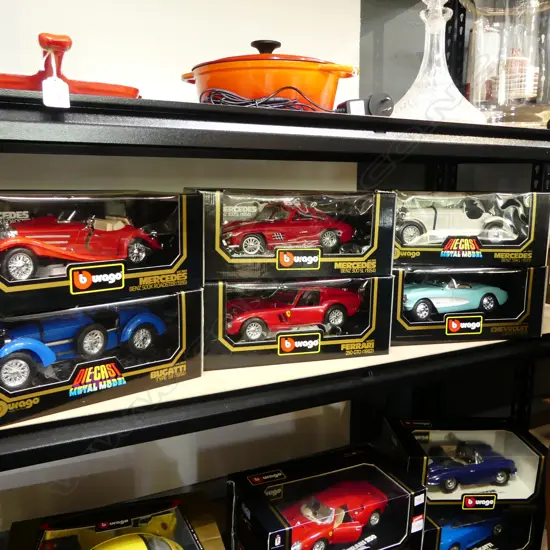 6 BOXED BBURAGO 1:18 MODELS; FERRARI 250 GTO, BUGATTI TYPE 59, CHEVROLET CORVETTE 1957, etc