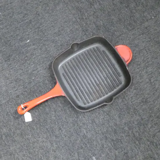 RED ENAMEL CAST IRON GRILL L.490mm