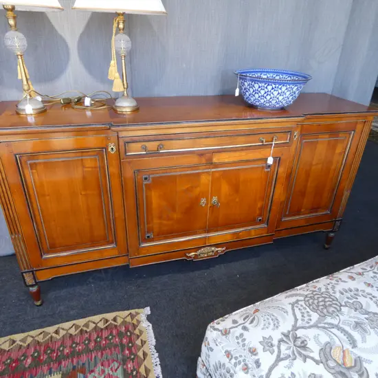 QUALITY BREAKFRONT SIDEBOARD 1880x500x945mm