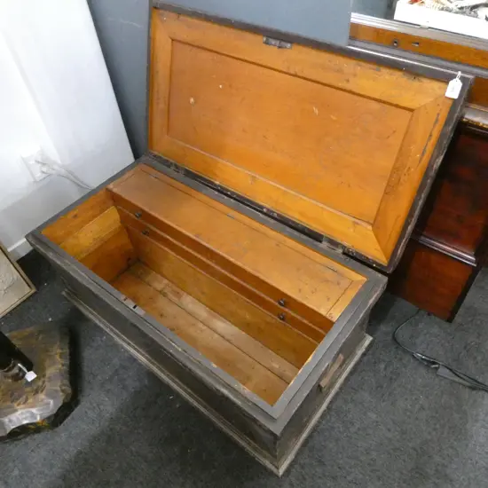 COLONIAL KAURI CABINET MAKERS FITTED TOOL CHEST 950x480x450mm