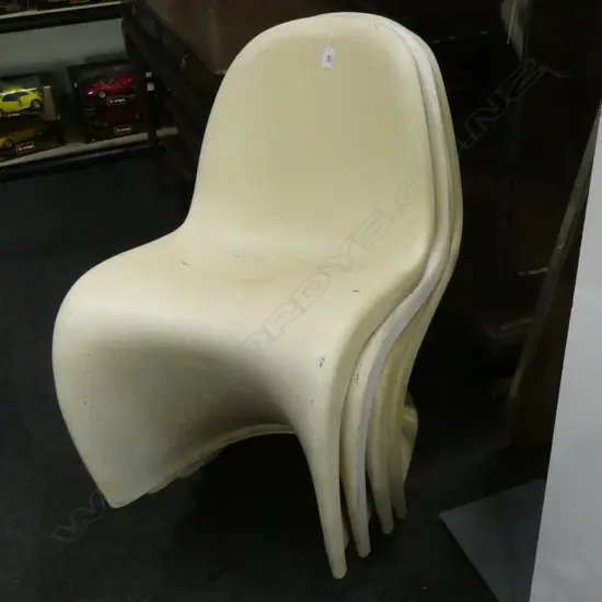 4 PANTONE STYLE OUTDOOR CHAIRS