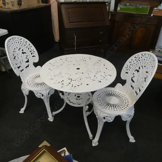 WHITE PAINTED ENGLEWOOD PATIO SET; TABLE & PR CHAIRS