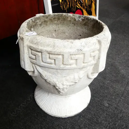 CONCRETE GARDEN PLANTER 420 MM