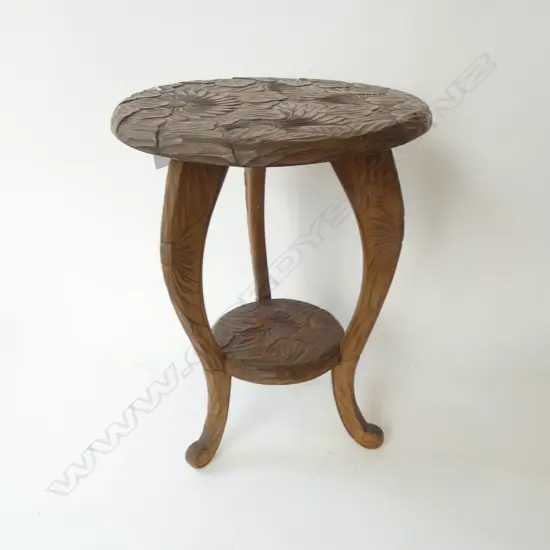 CARVED WOODEN SIDE TABLE H.510mm