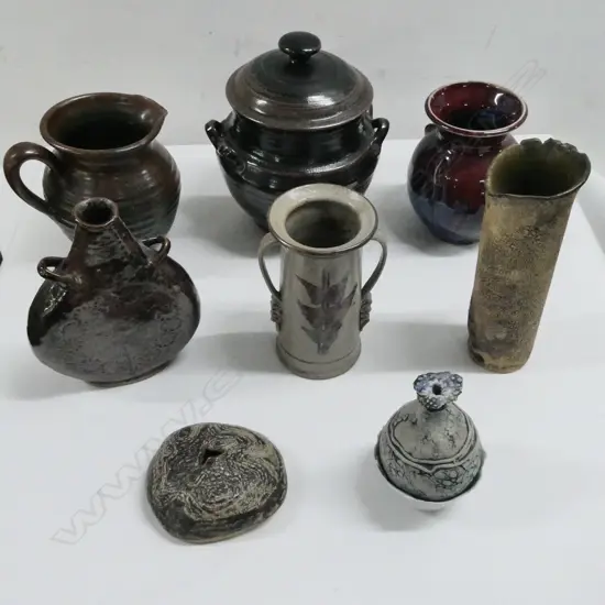 ASST NZ STUDIO POTTERY 