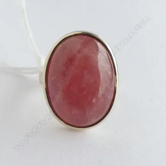 VINTAGE 9ct ROSE GOLD 13cts RHODOCHROSITE CABACHON DRESS RING 10.38gms SIZE M ?