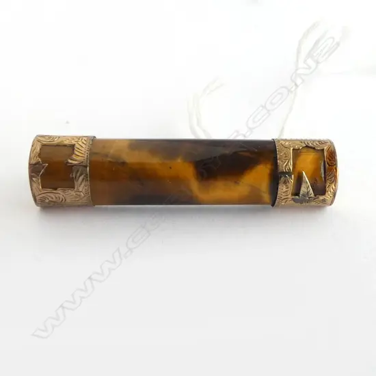 9cT GOLD TIGER'S EYE BROOCH 1 mount slightly faulted