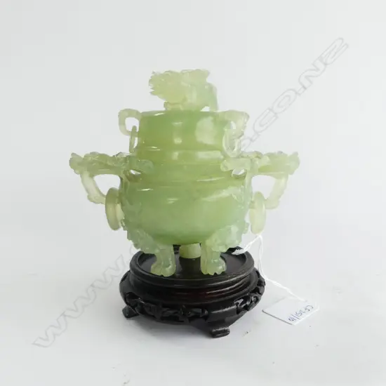 ORIENTAL CHRYSOPRASE LIDDED CONTAINER ON STAND H.145mm