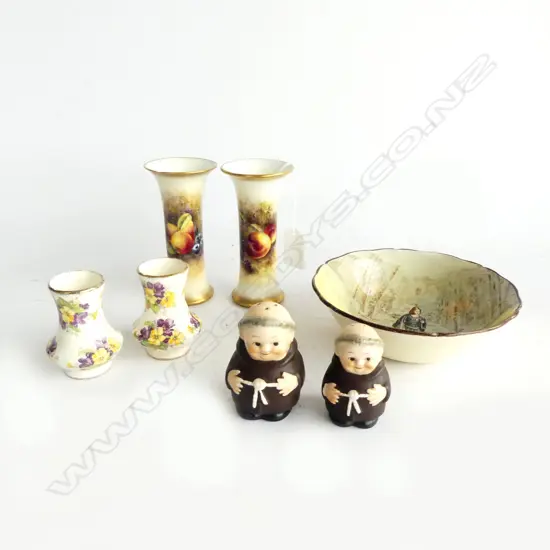 PR. ROYAL WORCESTER SPILL VASES H.120mm (ONE CHIPPED), ROYAL DOULTON BOWL , PR MONK S/P & 2 MINI JAMES KENT VASES